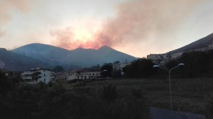 San Leucio in fiamme